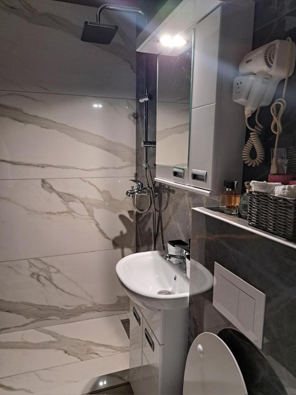 Apartman En Dusanovac Екстериор снимка