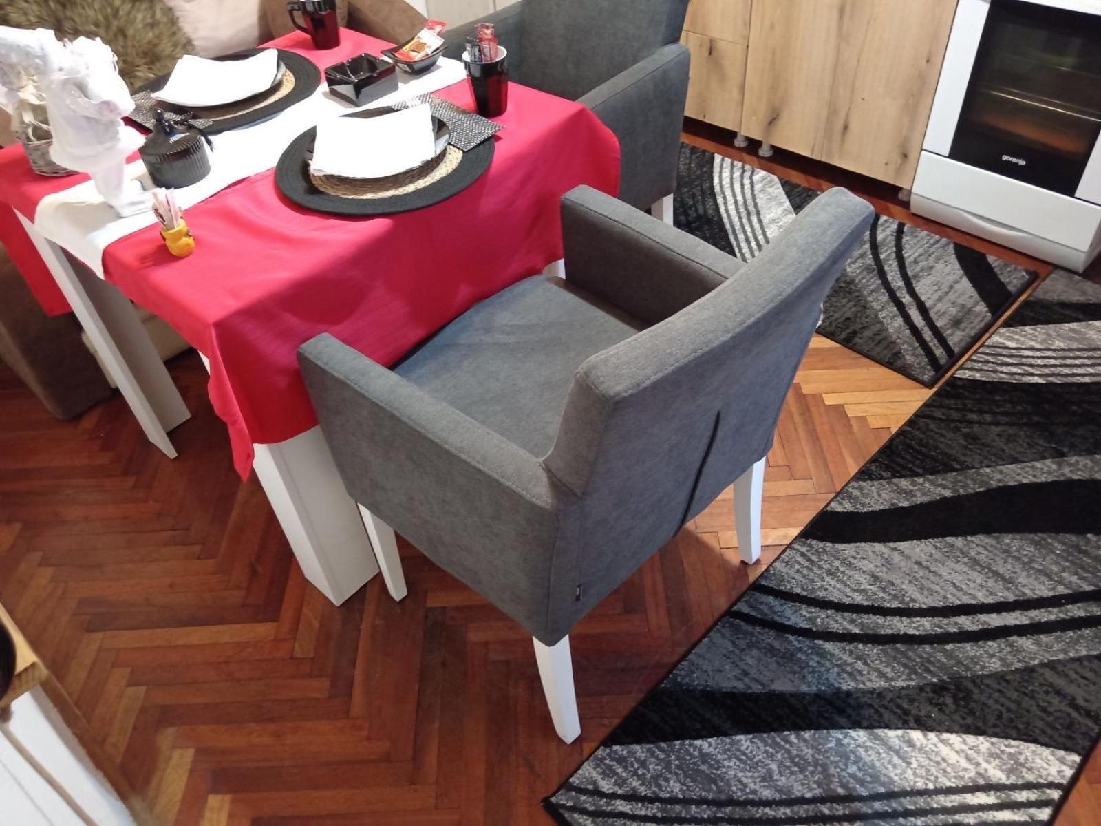 Apartman En Dusanovac Екстериор снимка