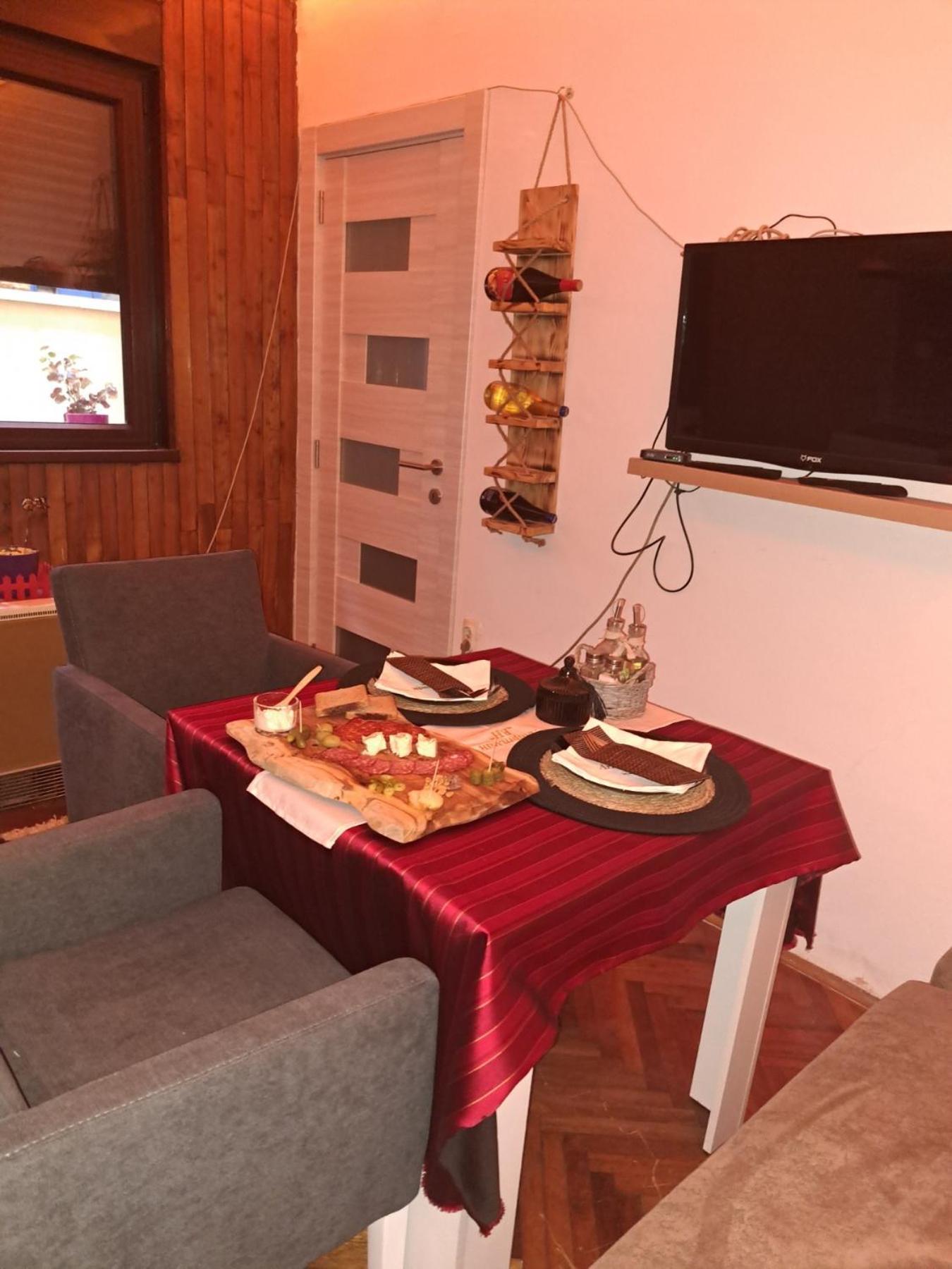 Apartman En Dusanovac Екстериор снимка