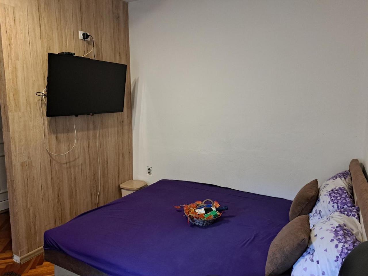 Apartman En Dusanovac Екстериор снимка